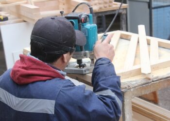CET DE COYHAIQUE BUSCA MEJORAR SU PRODUCTIVIDAD