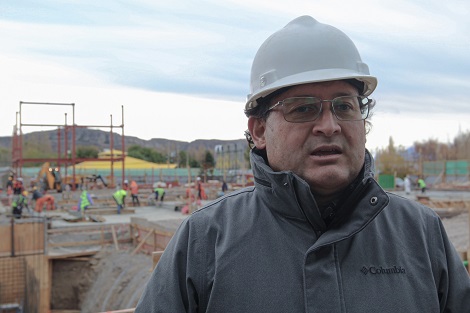 Delegado Rodrigo Araya inspecciona construcción de nuevo Hospital de Chile Chico