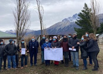 Entregan terreno para comenzar obras de reposición de posta de salud rural de Villa Cerro Castillo.