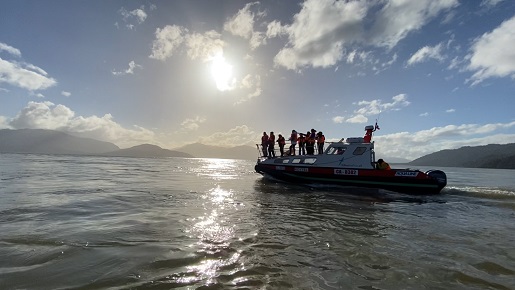 Ecoturismo Marino en Puerto Cisnes “Destacan potencial del ecoturismo MARINO para la conservación y desarrollo local”
