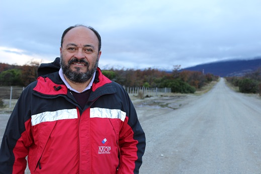 SEREMI DEL MOP, PATRICIO SANHUEZA ULLOA: “VAMOS A DISMINUIR AL MÁXIMO LOS TIEMPOS PARA LICITAR PAVIMENTACIÓN DEL CAMINO HACIA LAGO ATRAVESADO A LA BREVEDAD”