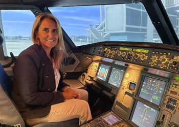 Auxiliares de vuelo recuerdan sus momentos más memorables&nbsp;en el Día Internacional del Auxiliar de Vuelo