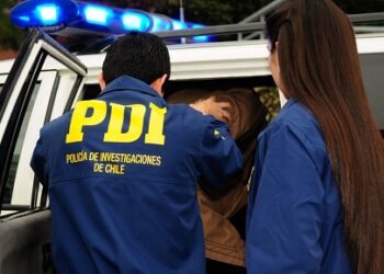 PDI y Fiscalía detienen y formalizan a dos imputados por robo en domicilio en el sector El Claro