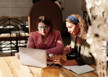 Extienden plazo para postular al programa Semilla Inicia para empresas lideradas por mujeres