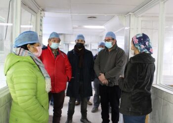 Diputados de Aysén fiscalizan unidad de esterilización del Hospital Regional y denuncian graves anomalías sanitarias
