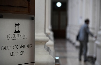 CORTE SUPREMA CONFIRMA MULTA A EMPRESA SALMONERA POR INFORMAR FUERA DE PLAZO MORTALIDAD EN CENTRO DE CULTIVO