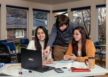 UAysén llama a estudiantes y egresados a inscribirse para rendir la Prueba de Acceso a la Educación Superior (PAES)