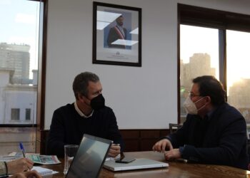 Delegado Rodrigo Araya aborda con Ministro de Transporte y Subsecretario MOP conectividad de Chile Chico