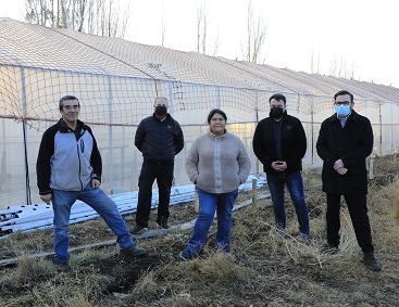 Seremi de Agricultura realizó visita a productores/ y programas emblemáticos en Chile Chico