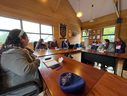 BIENES NACIONALES, MUNICIPIO Y COMUNIDAD ACUERDAN TRABAJO CONJUNTO