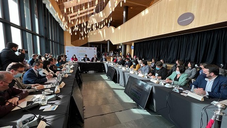 Gobernadora Regional Andrea Macías asiste al Segundo Foro para la Descentralización