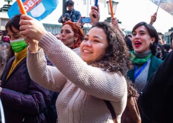Un mañana mejor: Aprueba x Chile estrena su franja televisiva