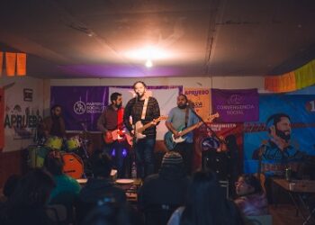 COMANDO DEL APRUEBO CONVOCÓ A&nbsp; NUMEROSOS &nbsp;ARTISTAS Y CULTORES POPULARES DE AYSÉN