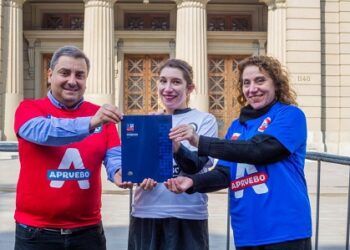 Destacadas figuras anti-abusos se suman al Comando del Apruebo destacando las herramientas anticorrupción de la Nueva Constitución