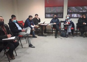 “EL GOBIERNO ACOMPAÑARÁ A LOS COMITÉS  EN LAS GESTIONES QUE SEAN  NECESARIAS Y VIABLES PARA  SUS PROYECTOS HABITACIONALES”
