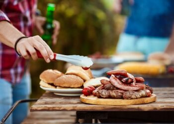 Fiestas Patrias: cómo evitar subir de peso de manera abrupta en los festejos