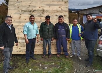 EL MUNICIPIO DE GUAITECAS ENTREGÓ UNA VIVIENDA DE EMERGENCIA A UN VECINO DE REPOLLAL