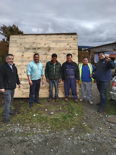 EL MUNICIPIO DE GUAITECAS ENTREGÓ UNA VIVIENDA DE EMERGENCIA A UN VECINO DE REPOLLAL