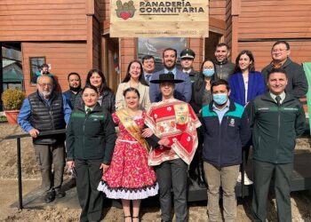 MUNICIPIO DE COYHAIQUE Y GENDARMERÍA DE CHILE INAUGURAN LA PRIMERA PANADERÍA COMUNITARIA EN EL PAÍS