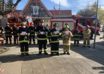 CUERPO DE BOMBEROS DE COYHAIQUE LANZÓ LA CAMPAÑA DEL SOBRE