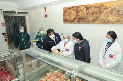 Fiscalizaciones buscan garantizar la sanidad de productos en fiestas patrias