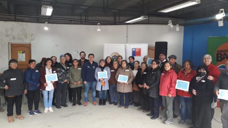 CLUBES DE ADULTOS MAYORES SE ADJUDICAN  PROYECTOS EN AYSÉN