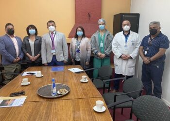 ALCALDE SILVA GESTIONA EL ARRIBO DE UN NUEVO OPERATIVO MÉDICO DEL HOSPITAL SÓTERO DEL RÍO A LA COMUNA DE GUAITECAS&nbsp;