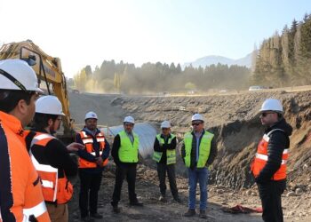 VIALIDAD GENERA CONJUNTO DE MEDIDAS PARA SOLUCIONAR SOCAVÓN PRODUCIDO A LA ALTURA DEL SECTOR LA CRUZ, ENTRE LA AVENIDA BAQUEDANO Y EL MUSEO REGIONAL