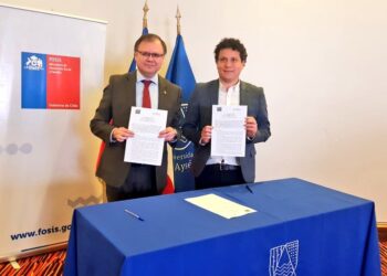 FOSIS firma importante convenio de colaboración con Universidades del Estado
