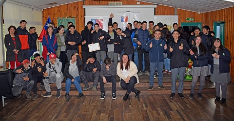 Liceo Bicentenario de la Patagonia Agrícola e Industrial se certifica en Prevención de Violencia contra las Mujeres