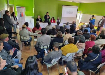 Con dirigentes sociales y adultos mayores se realizó diálogo sobre Reforma de Pensiones