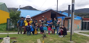 CONAF ejecuta proyecto de arborización comunitario Puerto Guadal