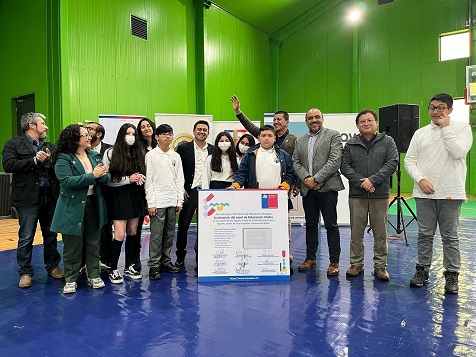 Ministro Ávila anuncia que por primera vez Isla Las Huichas tendrá educación media y recursos de infraestructura para liceo de Puerto Aysén