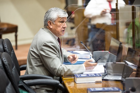 En discusión de Presupuesto 2023, Senador Sandoval insiste en que ruta 7 debe ser un objetivo de Estado
