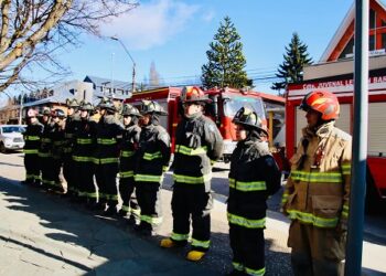 Bomberos agradeció éxito de la campaña del sobre