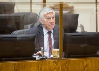 Sandoval y conectividad lacustre:  “Tenemos hoy a toda una comunidad de la zona sur de la región en una condición extrema de precariedad que es inentendible