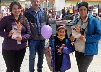 Vecinos de Puerto Aysén se informaron sobre programa Familia de Acogida Especializada