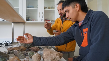 Campus Patagonia contará con muestrario geológico para la Región de Aysén