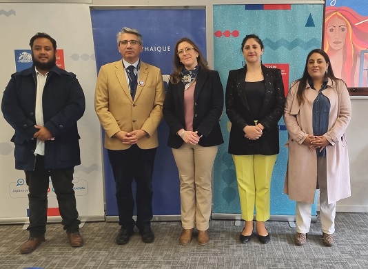 Autoridades lanzan Curso de construcción Carpintero de Terminaciones, parte del programa Maestros/as para la construcción de Viviendas de Calidad