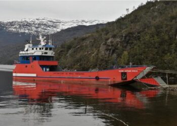 BARCAZA PADRE ANTONIO RONCHI ZARPARÁ EN LOS PRÓXIMOS DÍAS RUMBO A PUERTO MONTT PARA REALIZAR PROCESO DE CARENA