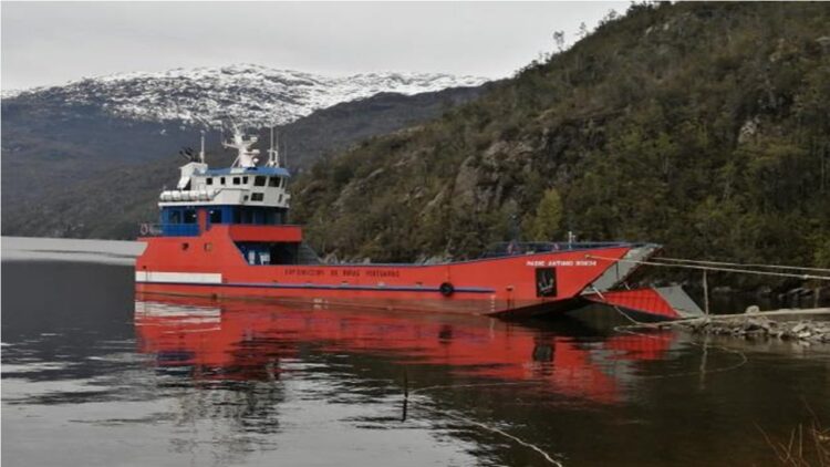BARCAZA PADRE ANTONIO RONCHI ZARPARÁ EN LOS PRÓXIMOS DÍAS RUMBO A PUERTO MONTT PARA REALIZAR PROCESO DE CARENA