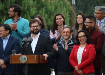 Gobernadora de Aysén planteó al Presidente temas prioritarios para la región: “El lugar donde vives no puede condicionar tus oportunidades de desarrollo”