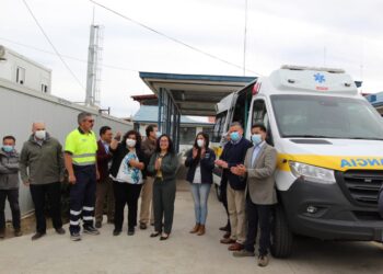Hospital Leopoldo Ortega de Chile Chico cuenta con nueva ambulancia para atender demanda de la cuenca del lago Chelenko