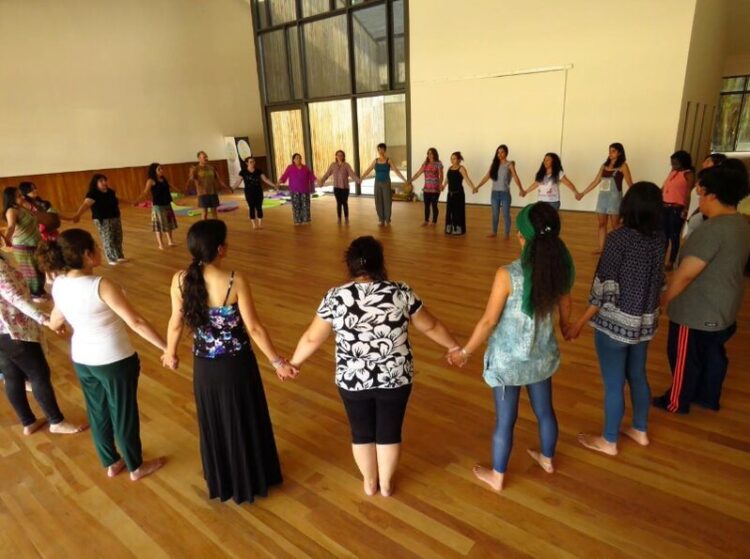Agrupación de Biodanza Coyhaique rescata identidad de grupos sociales a través del arte y el autocuidado