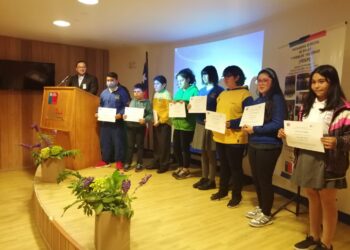 Premian a ganadores de concurso literario “Rescatando la Memoria” organizado por programa PESPI del Servicio de Salud