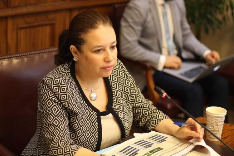 Senadora Ximena Ordenes llama dejar la indiferencia por la Unidad de Cardiología y priorizar de manera urgente un angiógrafo para la región de Aysén