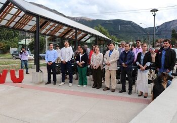 Vecinos/as y autoridades destacaron emblemática pavimentación de la Calle Los Pilcheros de Coyhaique