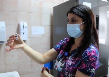 Salud implementa vacunatorio contra Viruela Símica en Hospital Regional Coyhaique
