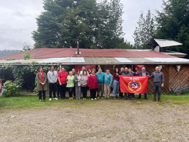 Partido Comunista de Aysén efectuó tradicional Fiesta de los Abrazos