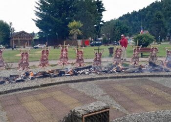 Más de 600 personas disfrutaron del gran “asado comunitario” en la semana Cisnense